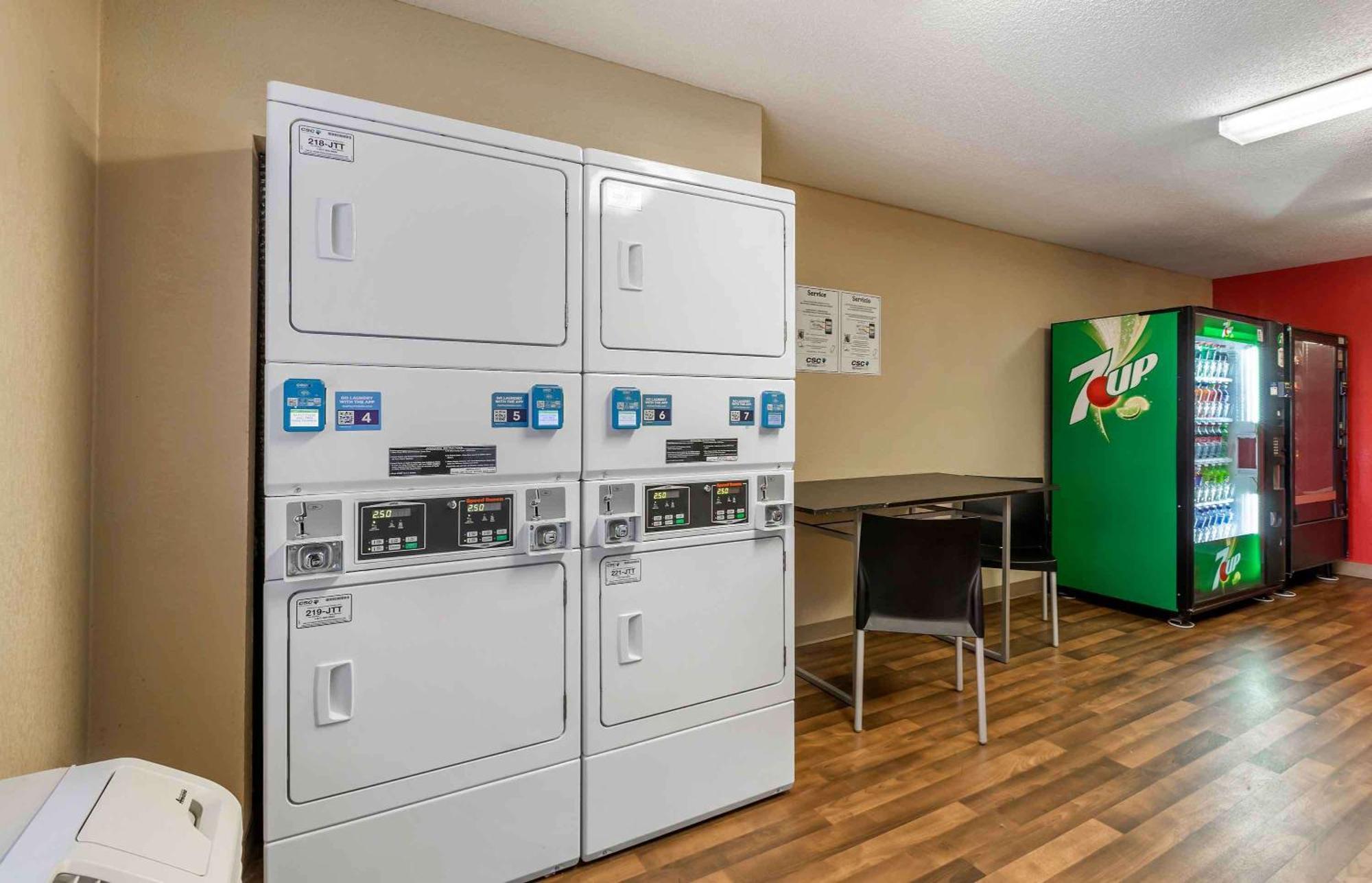 Extended Stay America Select Suites - Des Moines - West Des Moines Clive Bagian luar foto