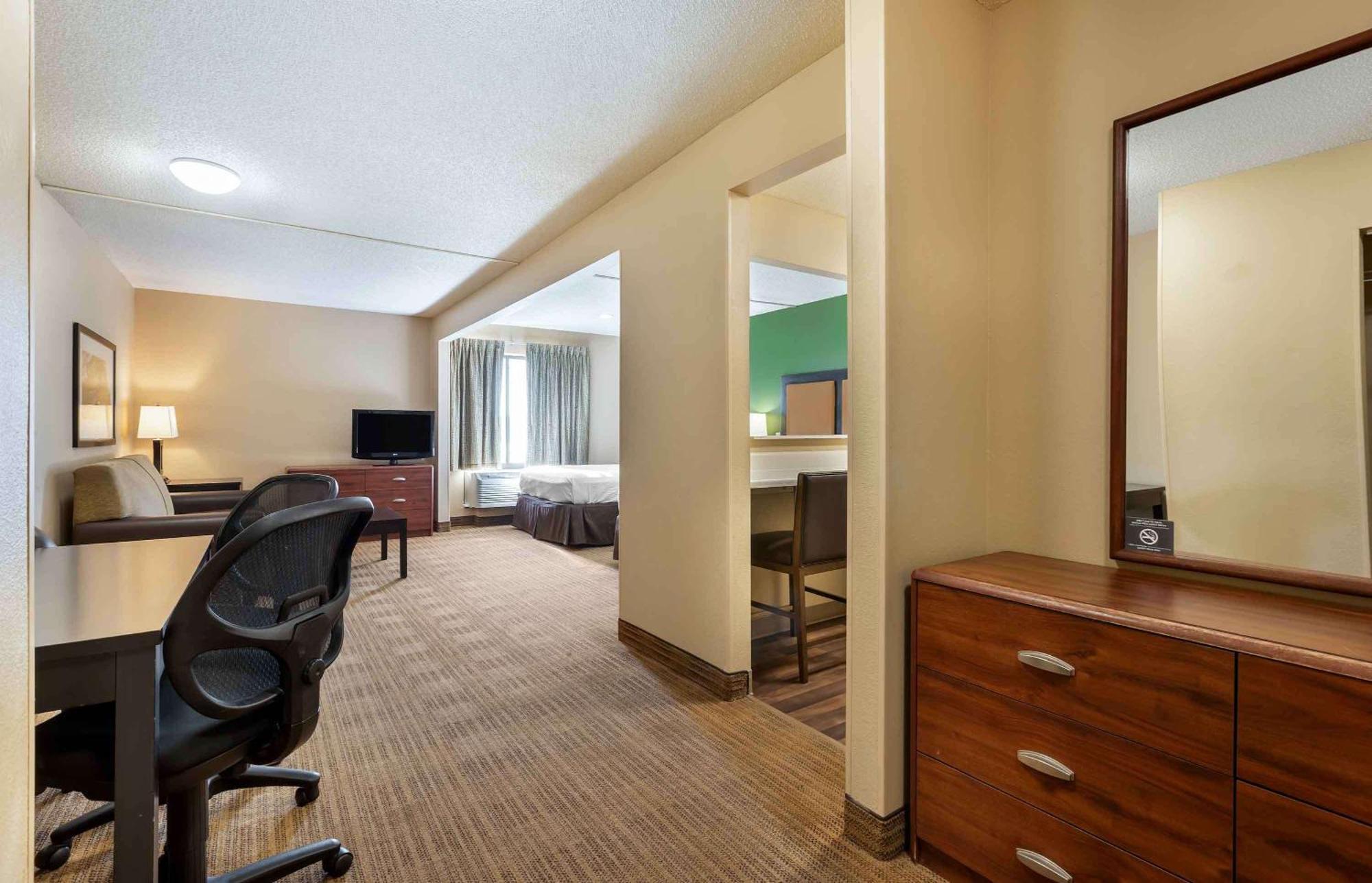 Extended Stay America Select Suites - Des Moines - West Des Moines Clive Bagian luar foto