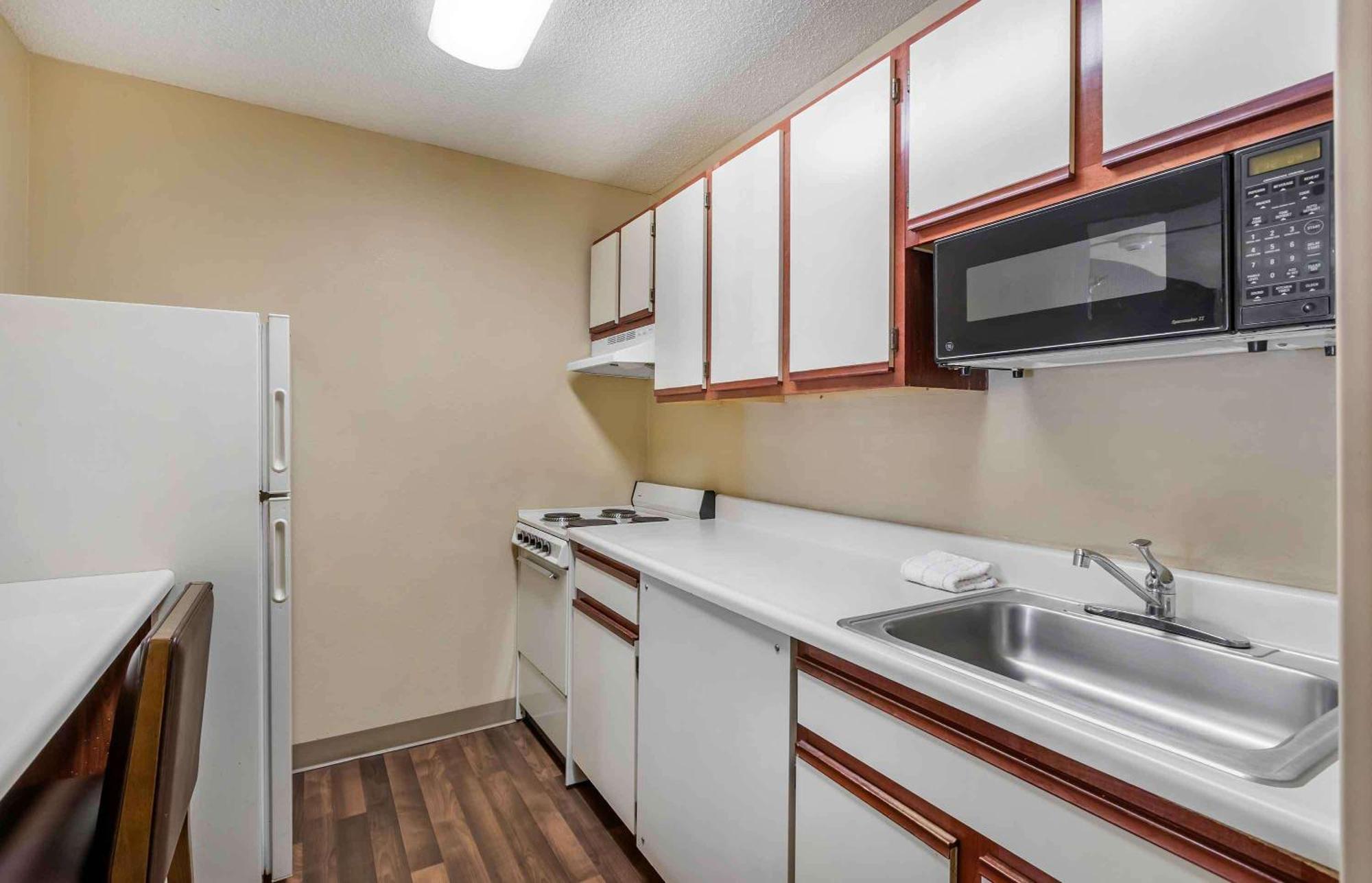 Extended Stay America Select Suites - Des Moines - West Des Moines Clive Bagian luar foto