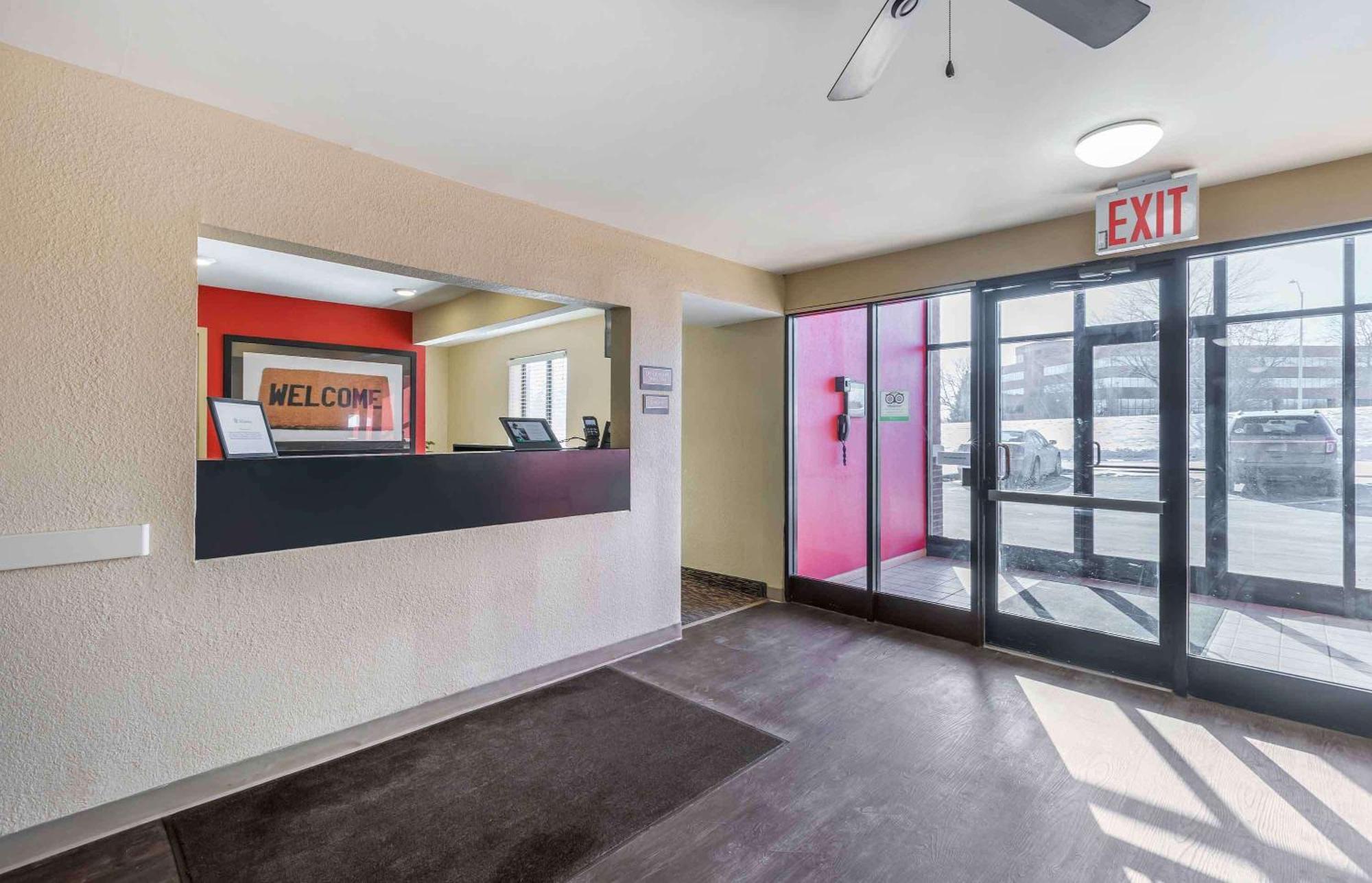 Extended Stay America Select Suites - Des Moines - West Des Moines Clive Bagian luar foto