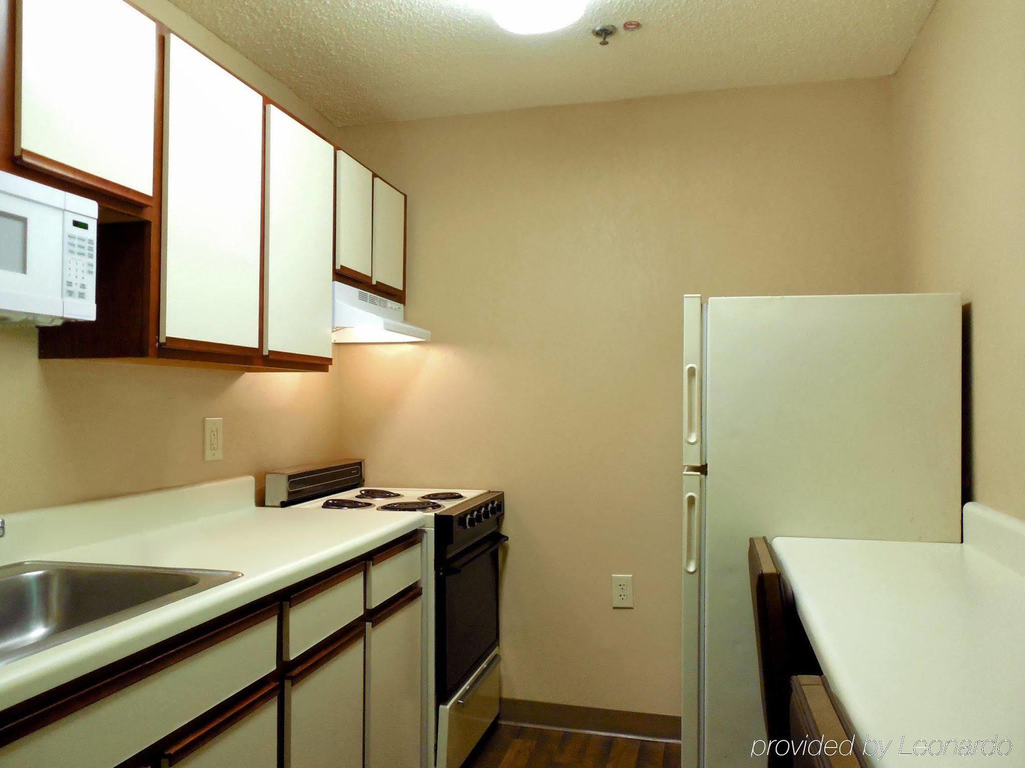 Extended Stay America Select Suites - Des Moines - West Des Moines Clive Bagian luar foto
